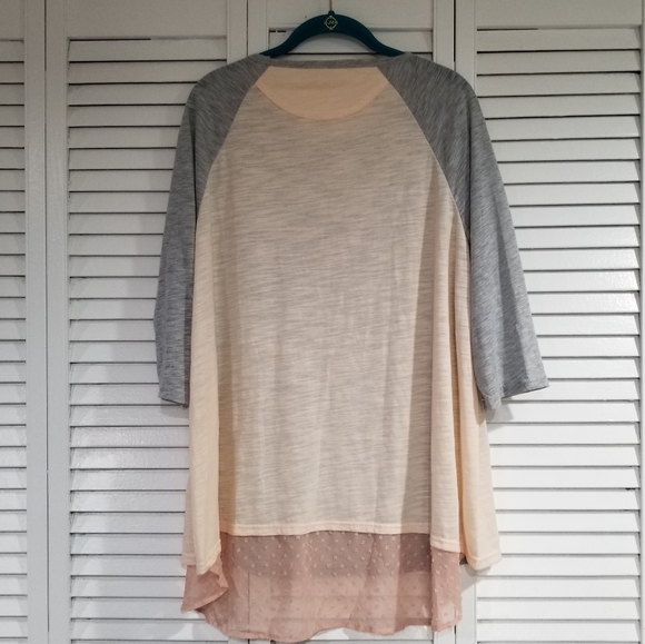 Flowy Umgee top - Picture 8 of 10